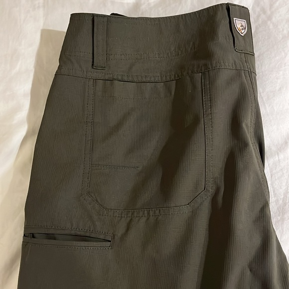 Kuhl Silencr Rogue Pants (35x30, Dark Green) - Picture 6 of 7